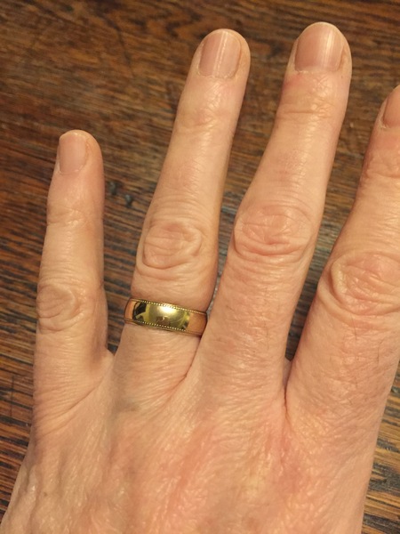 Wedding ring dilema show me yours