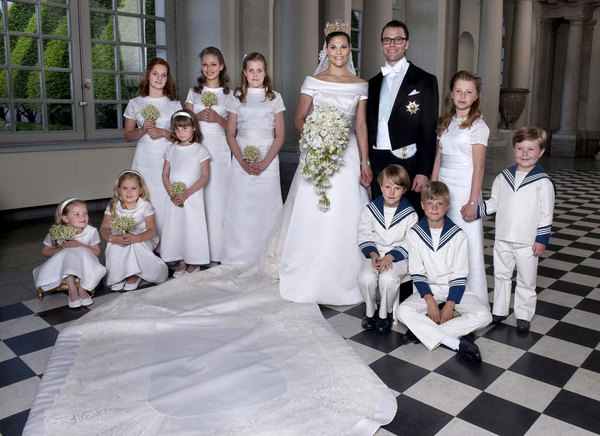 Royal style & gossip: look out, duchesses about!
