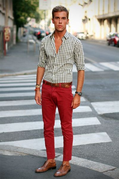 To hate red trousers on men?