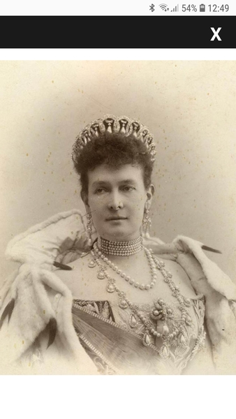 Royal style and gossip: get yer crowns out for the lads!