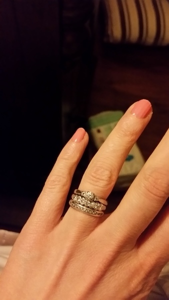 Show me your engagement rings!