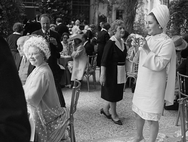 Royal style and gossip: get yer crowns out for the lads!