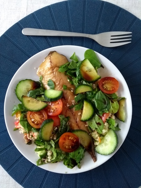 Is there anyone who just eats normally?