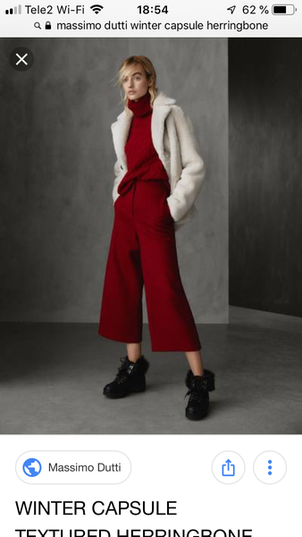 Les Parisiennes de Mamansnet: Blue Stockings are Back in Fashion