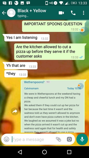 Not allowed to cut up pizza in Wetherspoons?