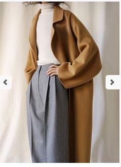 Les Parisiennes de Mamansnet: Blue Stockings are Back in Fashion