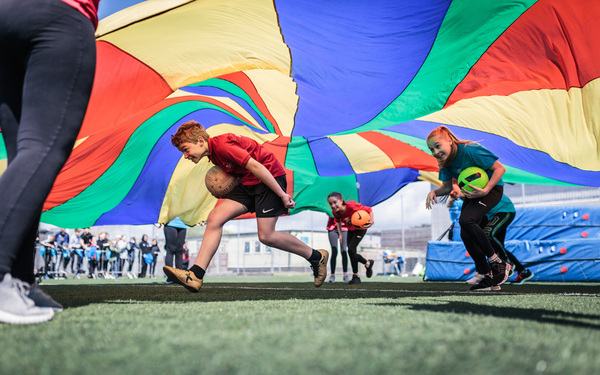 Tell Unicef UK the playground games you loved as a child - £300 voucher to be won!