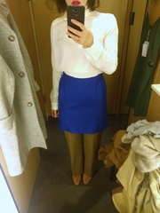 Les Parisiennes de Mamansnet: Blue Stockings are Back in Fashion