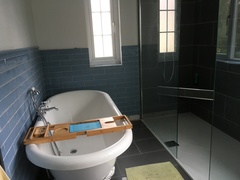 Can I see your bathroom