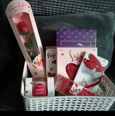 Facebook Selling Shit - The Valentine's Edition