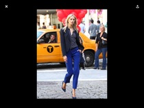 Les Parisiennes de Mamansnet: Blue Stockings are Back in Fashion