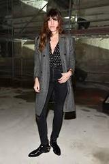 Les Parisiennes de Mamansnet: Blue Stockings are Back in Fashion