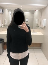 Les Parisiennes de Mamansnet: Blue Stockings are Back in Fashion