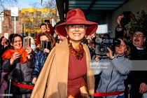 Royal style & gossip: who's got the best gownage and crownage?