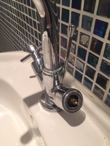 Changing ceramic tap washer