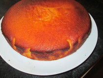 Please advise on the most fantastic cakes that I can make ahead?
