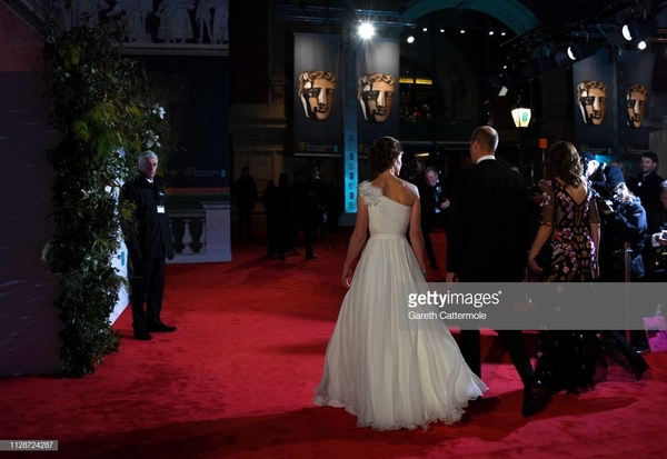 Royal style & gossip: the Middletonian, the Marklesque and the Maximal!