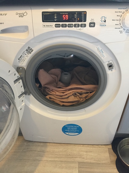 Dylon machine dye on curtains... not sure if it’d work?