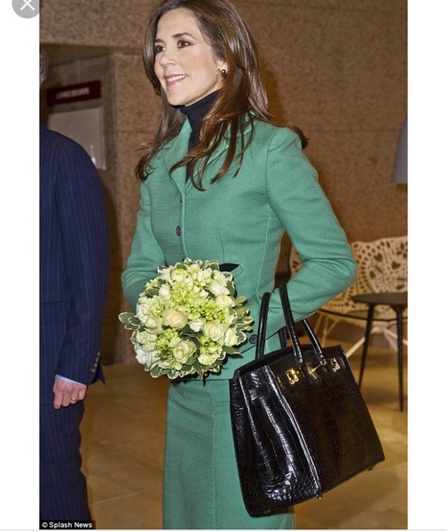 Royal style & gossip: who's got the best gownage and crownage?