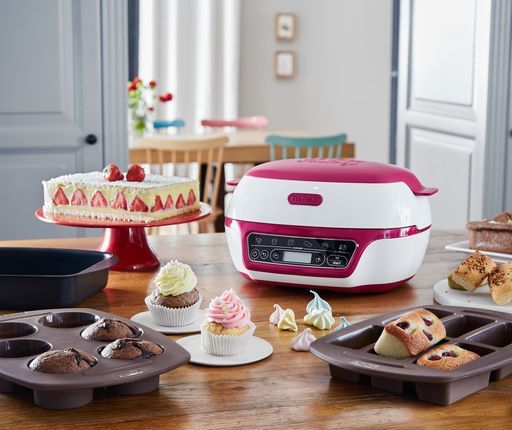 UK MNer? Want to try out Tefal’s new Cake Factory Easy Cake Maker? Sign up here!