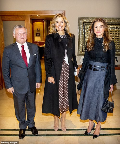 Royal style & gossip: the Middletonian, the Marklesque and the Maximal!