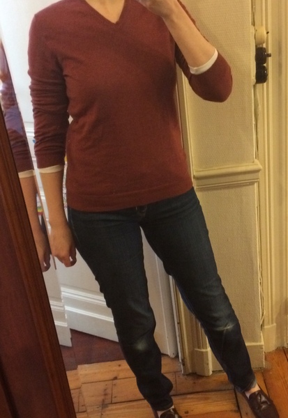 Les Parisiennes de Mamansnet: Blue Stockings are Back in Fashion