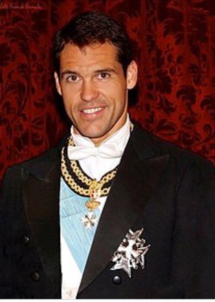 Royal style & gossip: the Middletonian, the Marklesque and the Maximal!