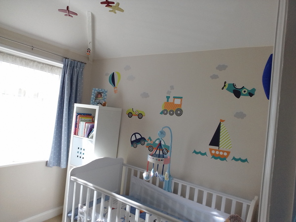 Looking for light taupe/warm neutral paint for walls