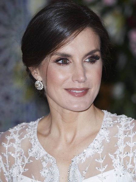 Royal style & gossip: make every day Tiara Tuesday!