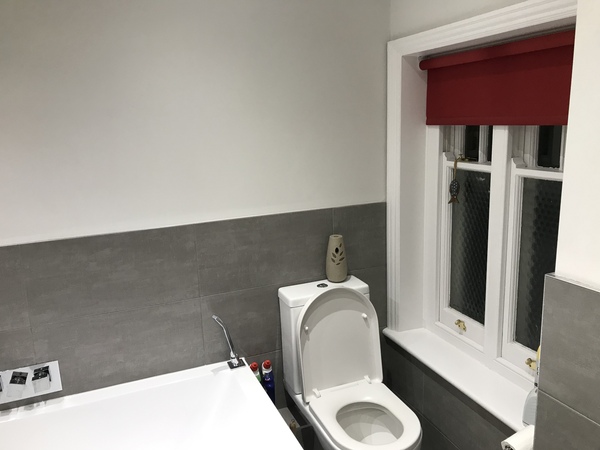 To ask you to look at this pic of my new bathroom and tell me why I hate it!