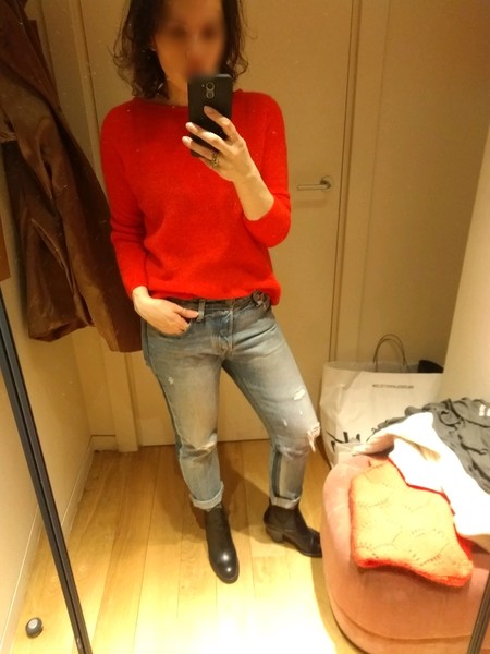 Les Parisiennes de Mamansnet: Blue Stockings are Back in Fashion