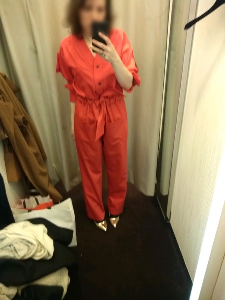 Les Parisiennes de Mamansnet: Blue Stockings are Back in Fashion