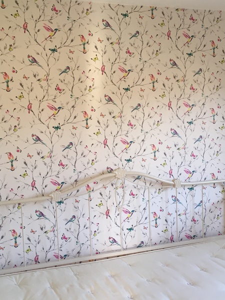 What would you do to this room for 10 year old girl?