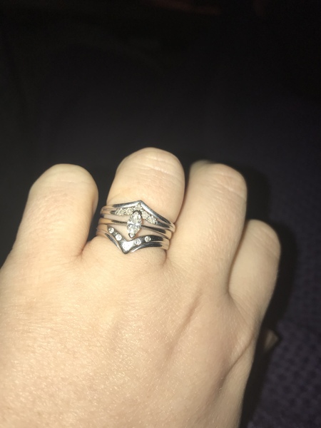 Can I have a diamond in my wedding ring?