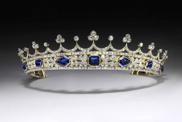 Royal style & gossip: the Middletonian, the Marklesque and the Maximal!