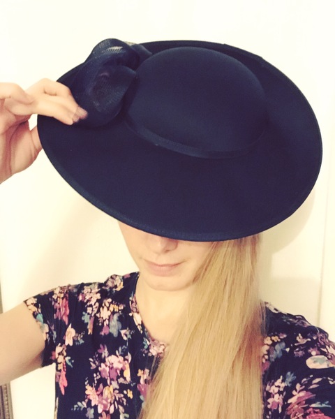Please help (pics attached) - thought I had fab wedding hat but it’s gone wrong... 😔