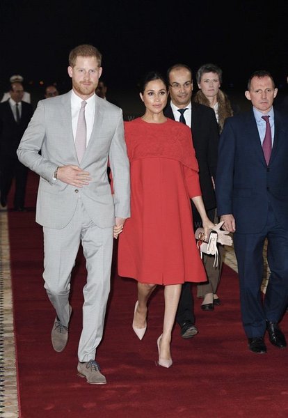 Royal style & gossip: make every day Tiara Tuesday!