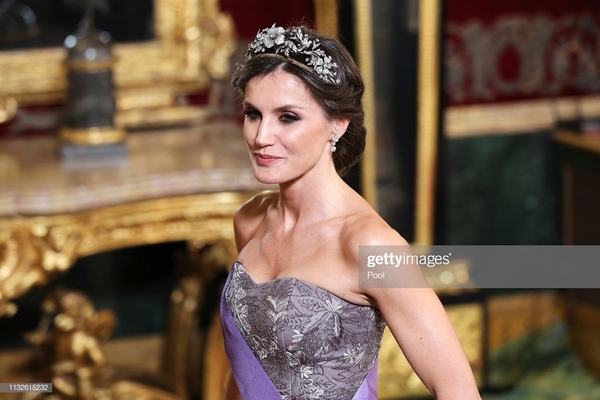 Royal style & gossip: Megs goes mad in Morocco, Kate keeps cool in Kensington
