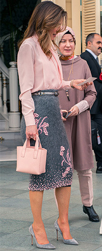 Royal style & gossip: the Middletonian, the Marklesque and the Maximal!