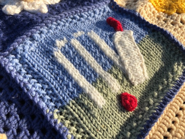 Woolly Hugs...We are making a blanket for annandale : Lovely donors and crafters, we need your help.