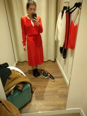 Les Parisiennes de Mamansnet: Blue Stockings are Back in Fashion