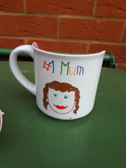 Broke favourite mug - photo - please help am so sad