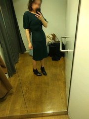 Les Parisiennes de Mamansnet: Blue Stockings are Back in Fashion