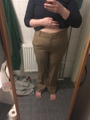 Les Parisiennes de Mamansnet: Blue Stockings are Back in Fashion