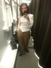 Les Parisiennes de Mamansnet: Blue Stockings are Back in Fashion