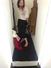 Les Parisiennes de Mamansnet: Blue Stockings are Back in Fashion