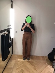 Les Parisiennes de Mamansnet: Blue Stockings are Back in Fashion