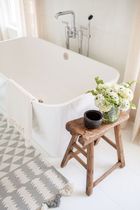 To ask you to look at this pic of my new bathroom and tell me why I hate it!