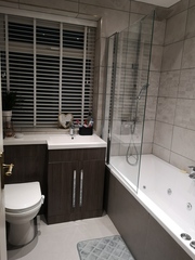 To ask you to look at this pic of my new bathroom and tell me why I hate it!