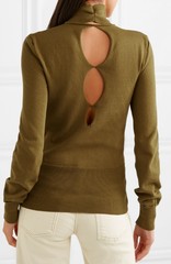 Les Parisiennes de Mamansnet: Blue Stockings are Back in Fashion